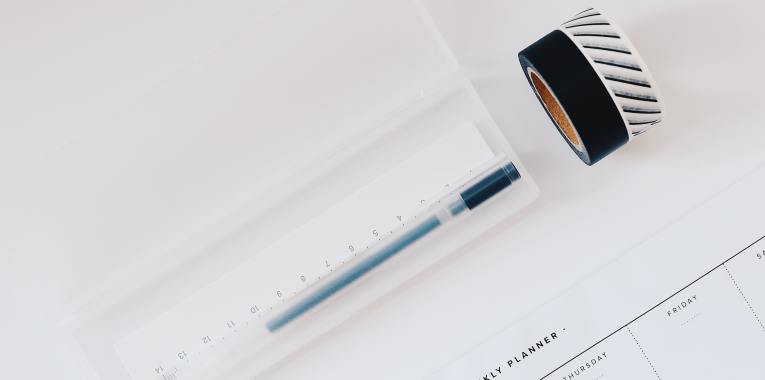 Five Quick Ways to Stay Organized at Work